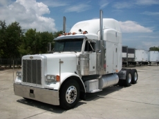 1997 Peterbilt 379