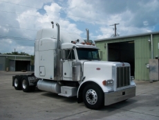 1997 Peterbilt 379